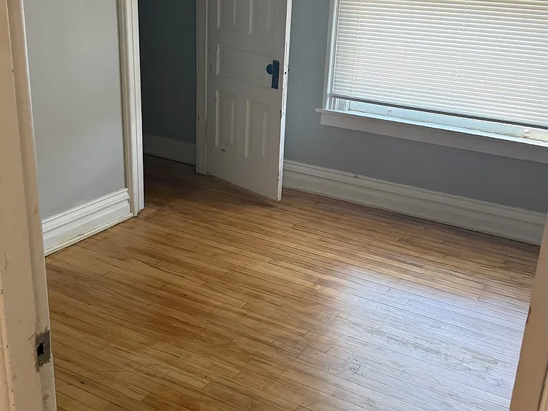 715 W Kalamazoo Ave #B — Photo 13