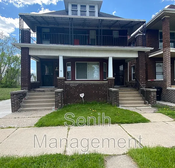 1495 W Grand Blvd — Photo 1