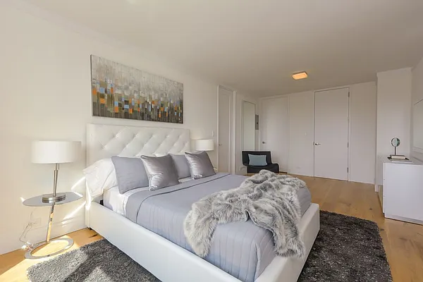 Rented by The Dermot Realty Management Company | media 18