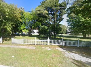 505 Catalpa Ave, Benton Harbor, MI 49022