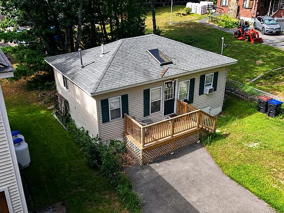 2nd image of 4 Ivy Avenue