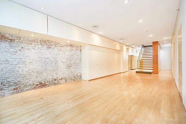 Sold by Keller Williams NYC | media 31