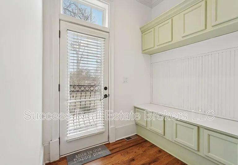 343 Summer Garden Dr — Photo 56