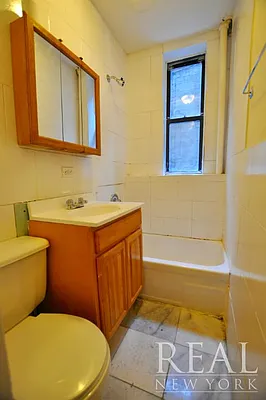 Rented by REAL New York | media 33