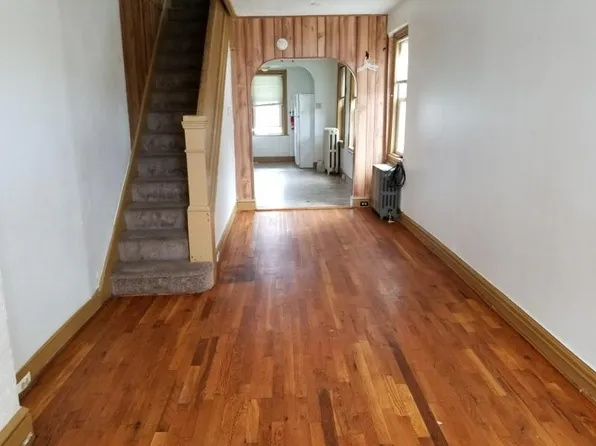 510 Maple St, Reading, PA 19602