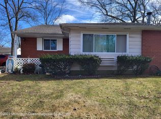 12B Robin St, Manchester Township, NJ 08759