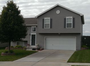 19628 V St, Omaha, NE 68135