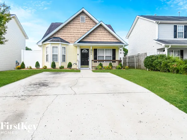 1904 Duke Adam St, Kannapolis, NC 28083