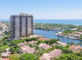 19400 Turnberry Way #PH221, Miami, FL 33180