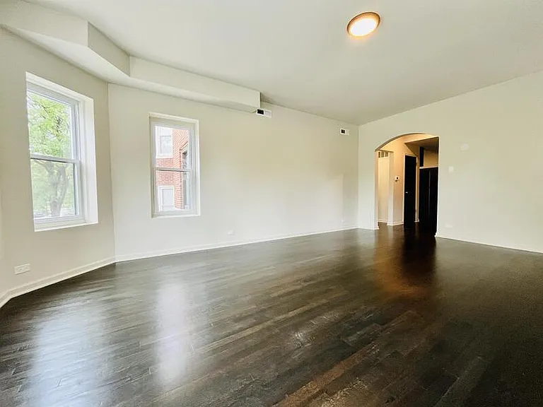 1371 S California Ave #2F — Photo 10
