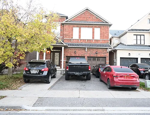 39 Harbourtown Cres Photo 1