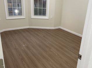 250 E 207th St #2, Bronx, NY 10467