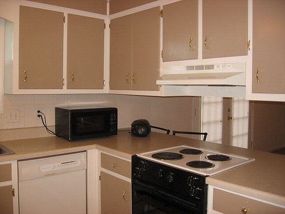 5th image of 4269 Woodland Dr