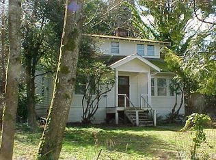 805 Hillcrest Dr, Longview, WA 98632