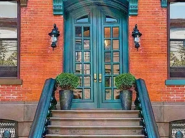 (undisclosed Address), Jersey City, NJ 07302