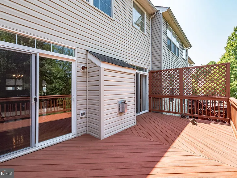11715 Gunners Dr — Photo 17