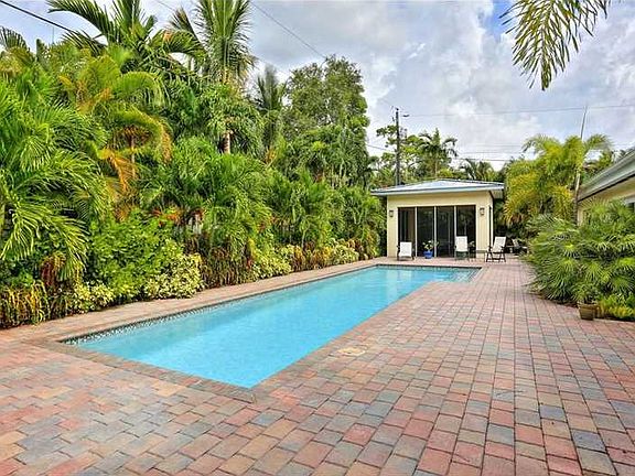 Fabulous High Pines Home!
