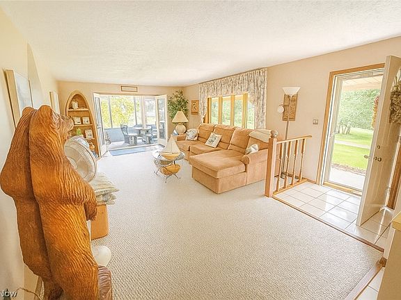 4th image of 53310 Mud Run Rd