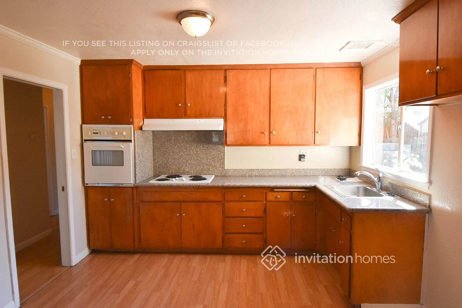 284 Yosemite Dr Pittsburg, CA 94565 — Photo 3