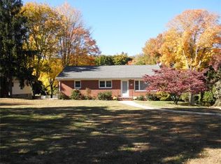 15A Wickatunk Rd, Manalapan, NJ 07726