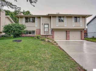 8124 S 154th St, Omaha, NE 68138