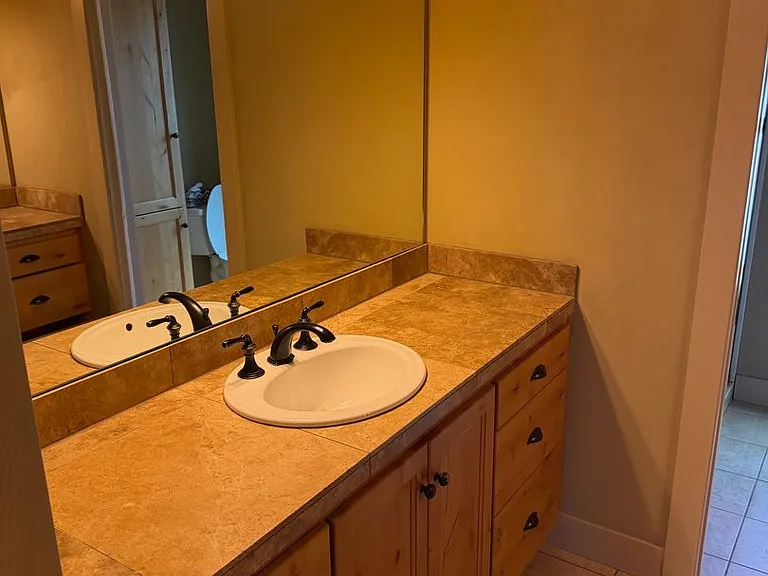 4016 Scottdale St — Photo 12