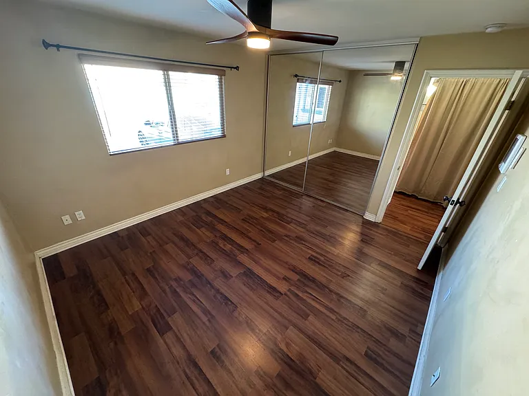 1450 Iris Ave #11 — Photo 33
