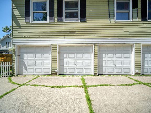 5th image of 317 Clark St APT B