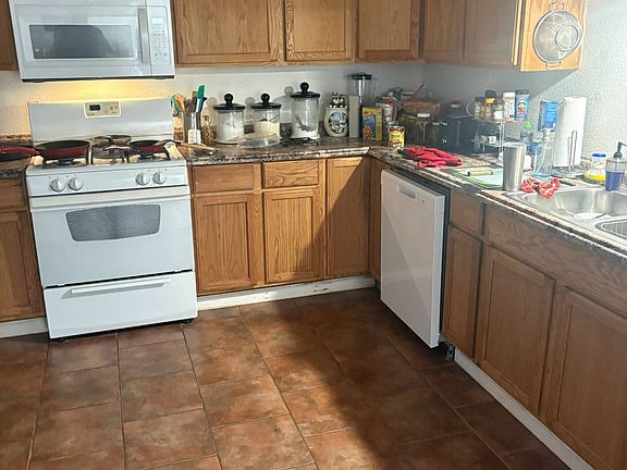3rd image of 507 S Park St