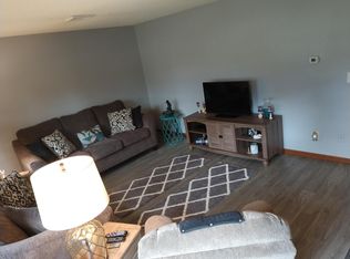 415 N Martha St, Angola, IN
