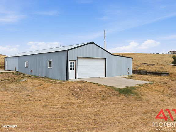 2nd image of 63 Pineview Dr