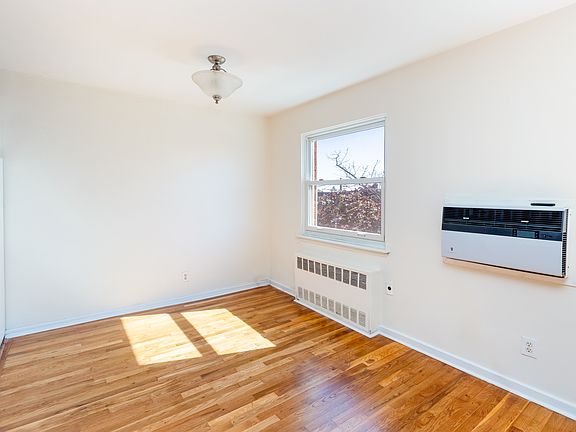 3rd image of 30-52 74th St #2
