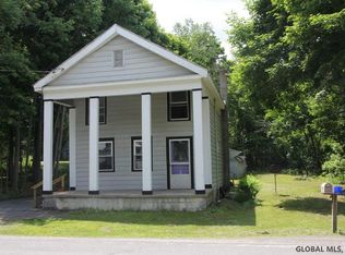 694 Mineral Springs Rd, Cobleskill, NY 12043