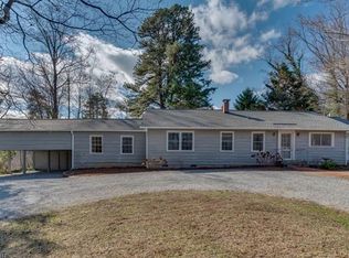 686 Wilderness Dr, Tryon, NC 28782