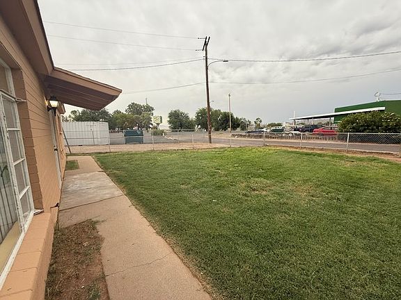 Street view fenced yard
