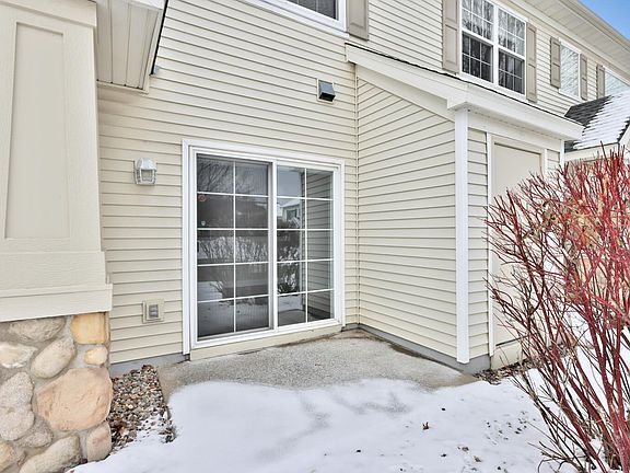 5th image of 11366 Eldorado St NE Unit A