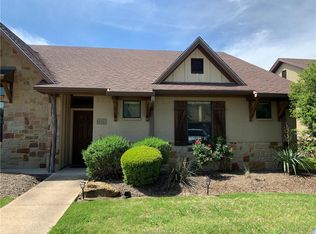 3329 Lieutenant Ave #1, College Station, TX 77845
