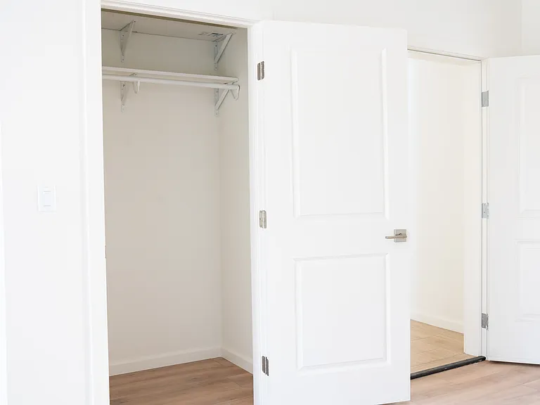 5259 Lexington Ave #3 — Photo 23