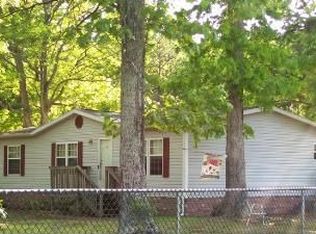 689 Walnut Shade Rd, Louisa, VA 23093