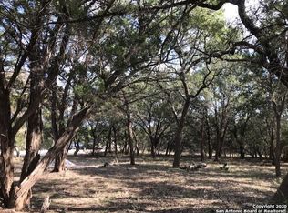 125 Boot Hill Dr, Bandera, TX 78003