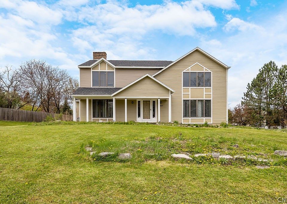 1st image of 8247 Drinkwater Ln