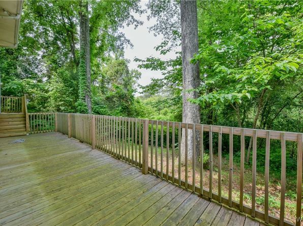 7 Hickory Ln, Tuscaloosa, AL 35404