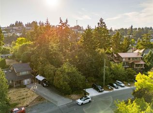 3366 Mary Anne Cres #B, Colwood, BC