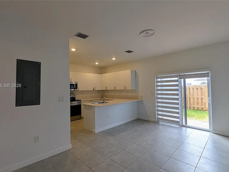 11811 SW 247th Ter #11811 — Photo 46