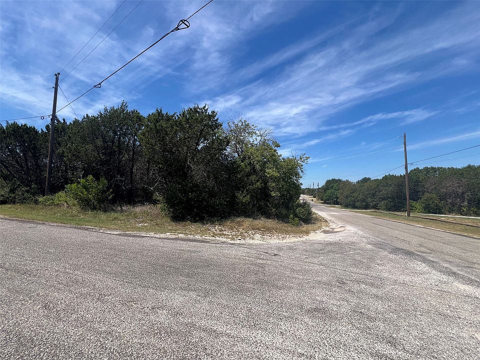 1st image of 2500 Aurora Ave
