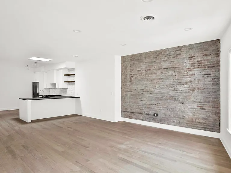 17 W Front St — Photo 11