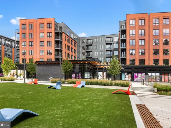 7175 12th St NW #302, Washington, DC 20012