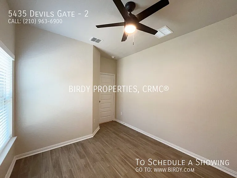 5435 Devils Gate #2 — Photo 23