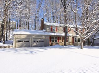 4642 Glencliffe Rd, Manlius, NY 13104