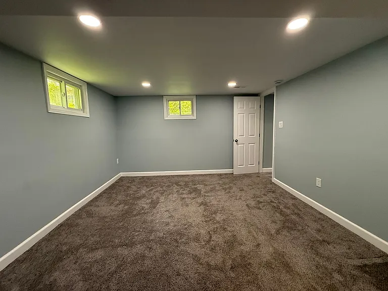 10831 Crest St — Photo 10